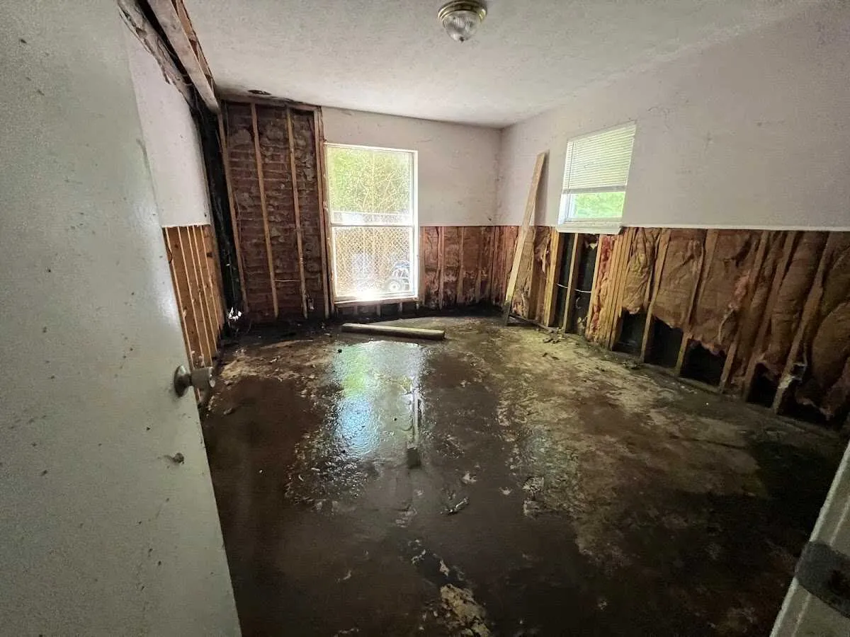 Water Damage Restoration services in Collinsville, VA